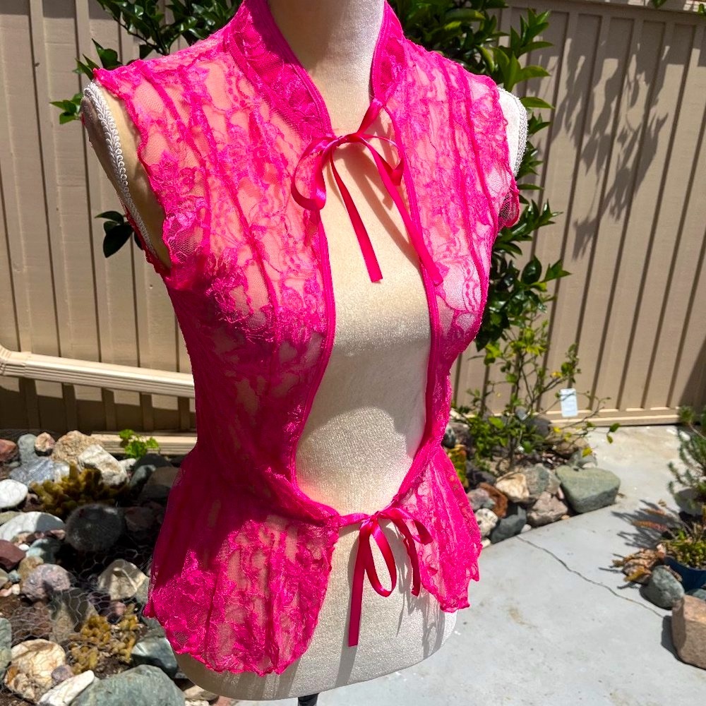 Tie front short negligee